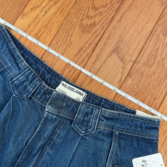 NWT We The Free Top Secret High Rise Jean Shorts Size 26 - Picture 8 of 10